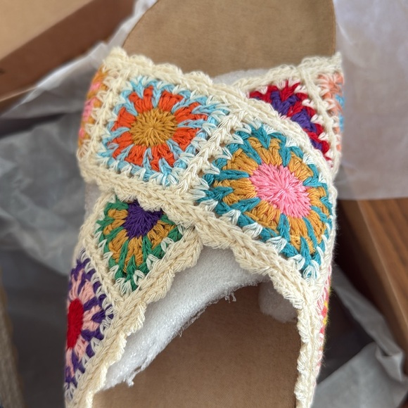 Plays Natural Multi Crochet Espadrille Flatform Slide Sandals - Picture 4 of 6